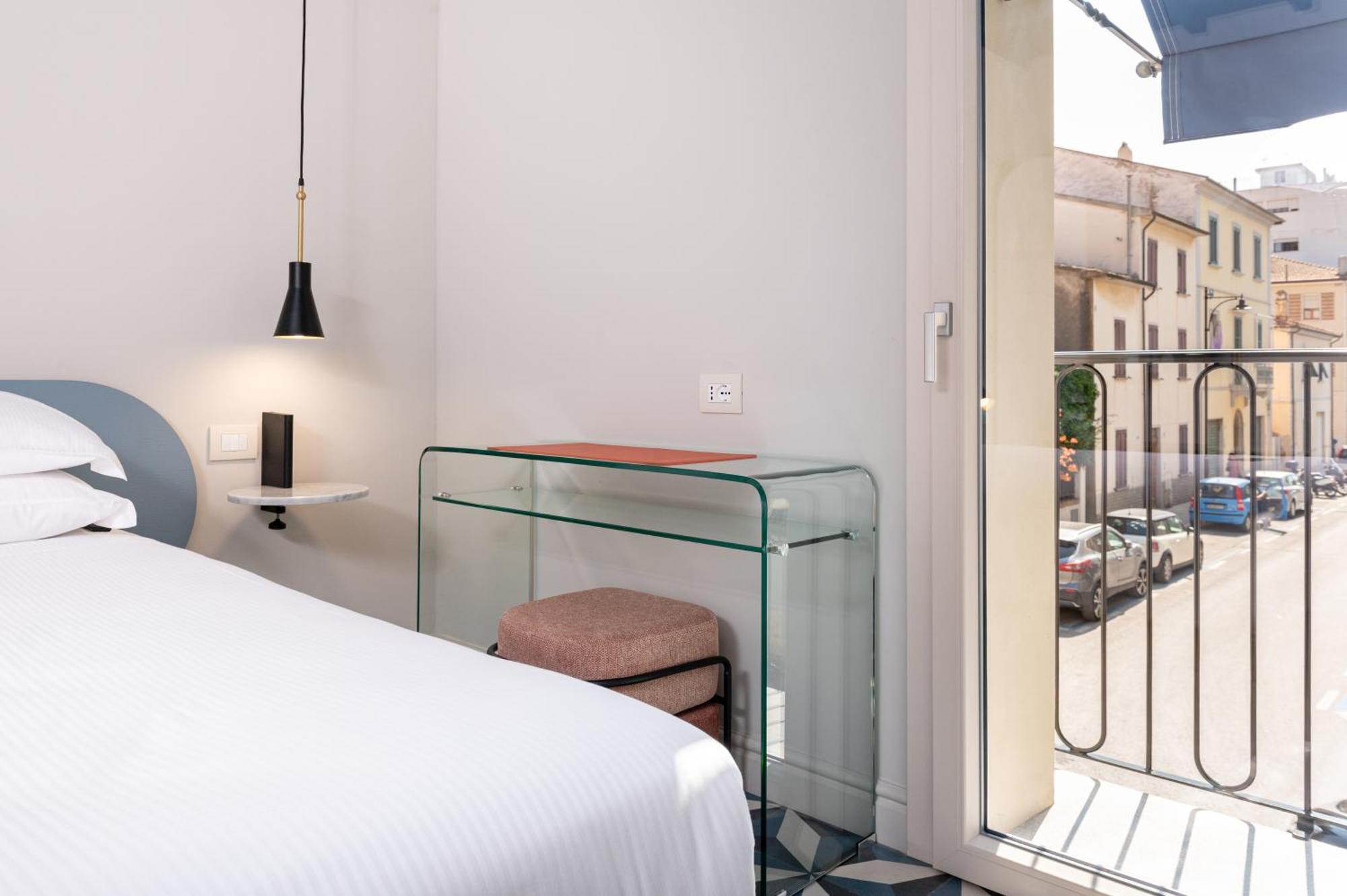 Riva Rooms Follonica Eksteriør bilde